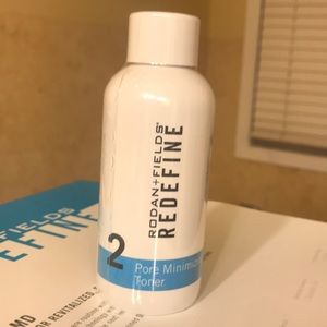 NWT Rodan + Fields Redefine Pore Minimizing Toner